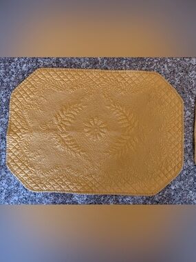 Quilted Williams Sonoma Placemats